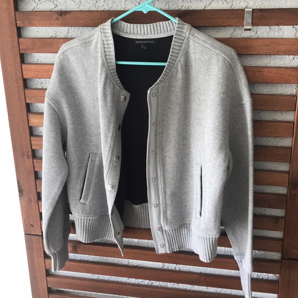 Banana republic grey bomber jacket